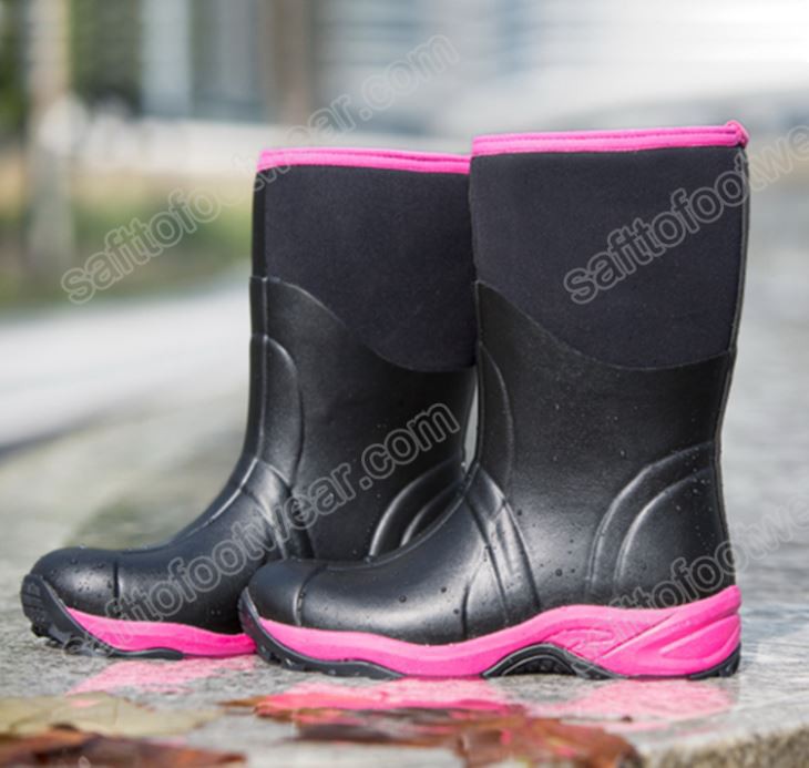 Stivali li ma jgħaddix ilma mill-gomma kontra ż-żlieq